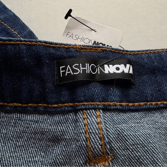Fashion Nova Denim Mini Skirt and Shirt, Size Women’s Small - Picture 5 of 12